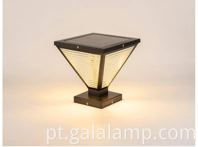 Luzes solares ao ar livre modernas para pátios e passarelas